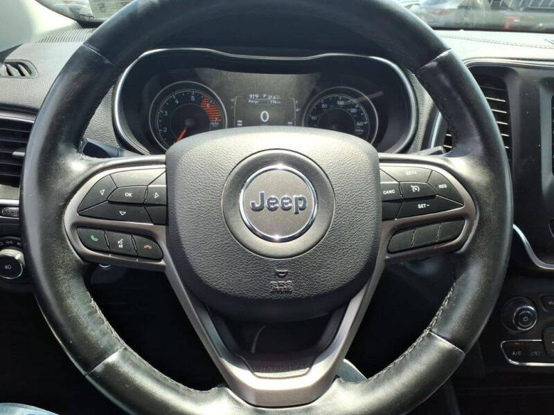 2019 Jeep Cherokee Latitude Plus