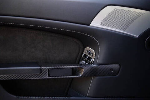 2011 Aston Martin V12 Vantage