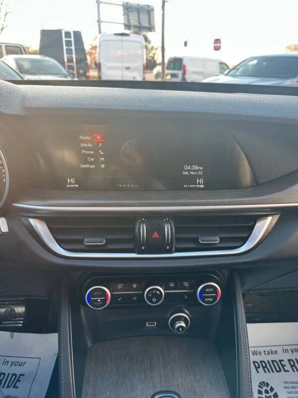 2018 Alfa Romeo Stelvio Ti