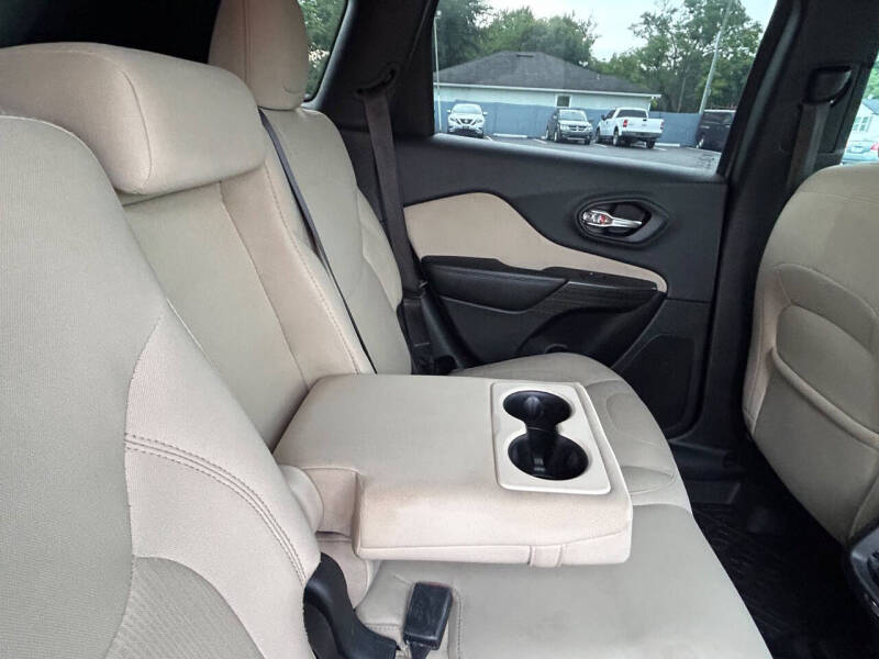 2017 Jeep Cherokee Latitude