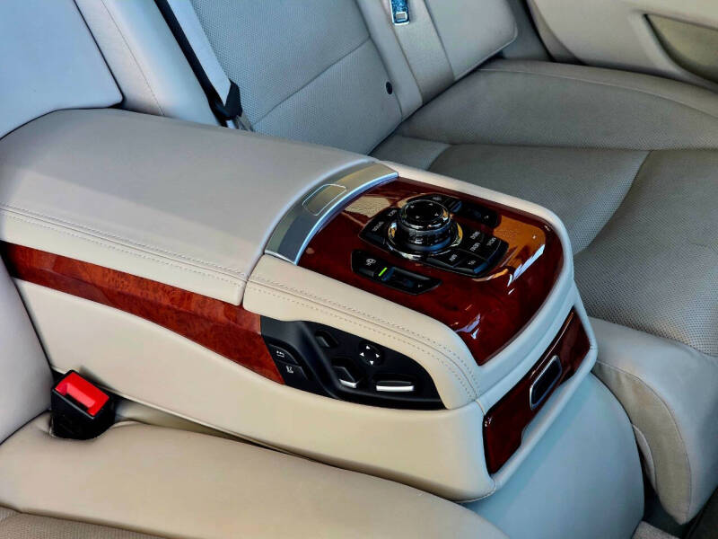 2013 BMW 7 Series ALPINA B7 LWB xDrive