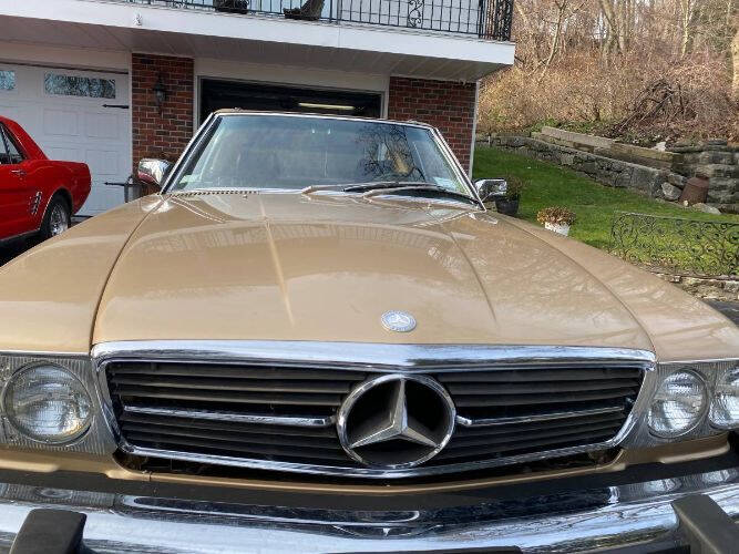 1984 Mercedes-Benz 380-Class 380 SL