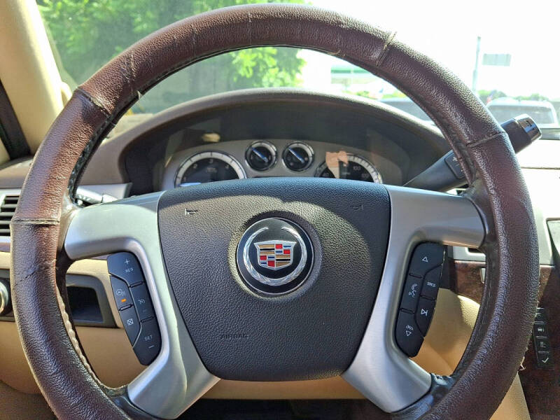 2011 Cadillac Escalade Premium