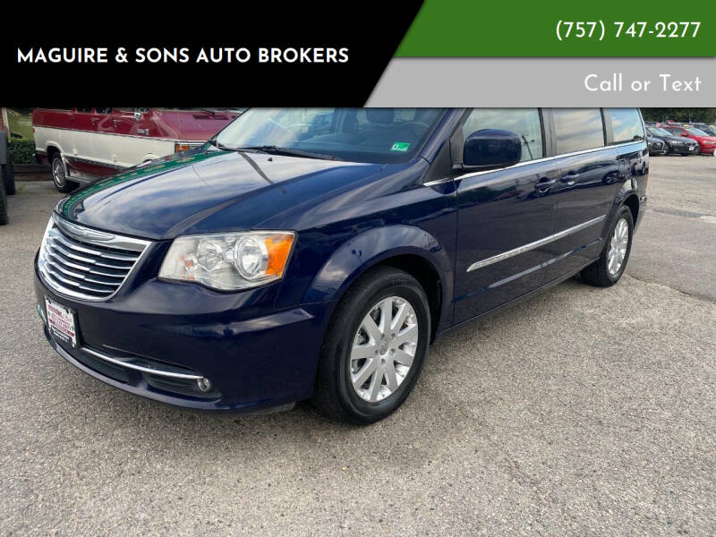 2016 Chrysler Town and Country Touring