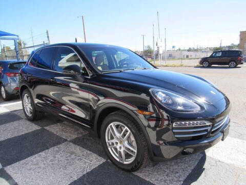 2014 Porsche Cayenne Platinum