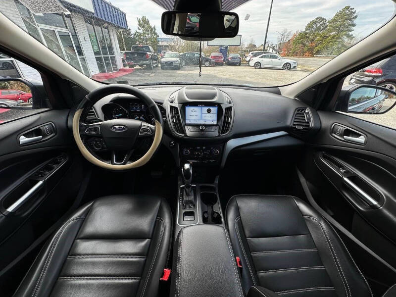 2019 Ford Escape SEL