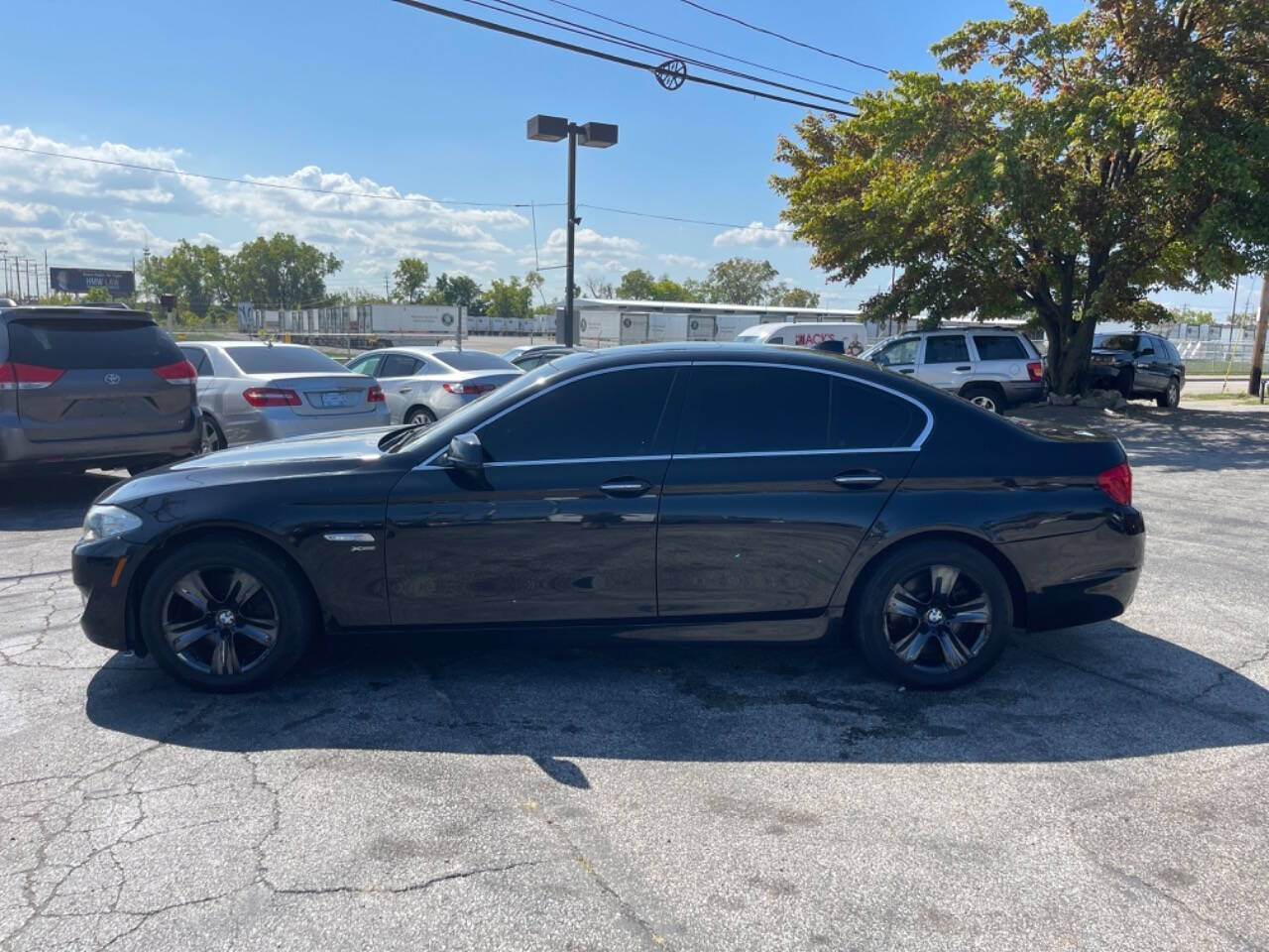 2013 BMW 5 Series for sale at AVS AUTO GROUP LLC in CLEVELAND, OH