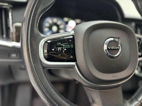 2018 Volvo S90 T5 Momentum