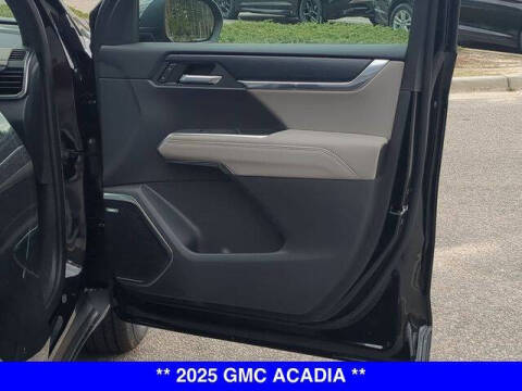2025 GMC Acadia Elevation