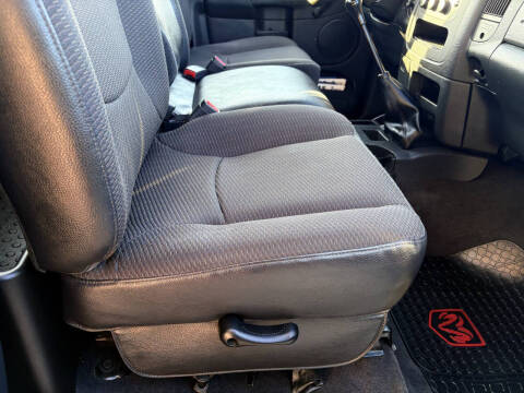 2004 Dodge Ram 1500 ST