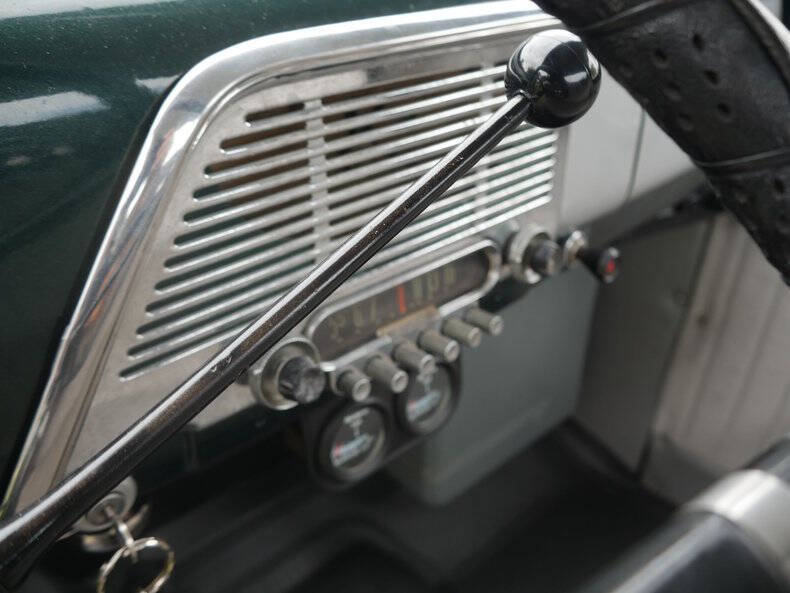 1951 Ford F-1