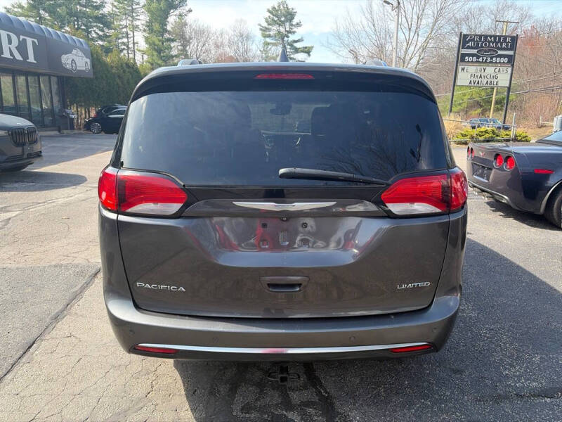 2017 Chrysler Pacifica Limited