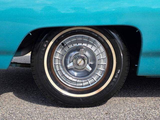 1963 Ford Thunderbird