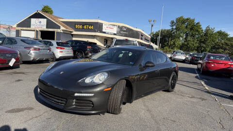 2016 Porsche Panamera