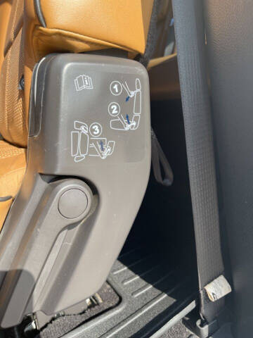 2012 Lincoln Navigator L