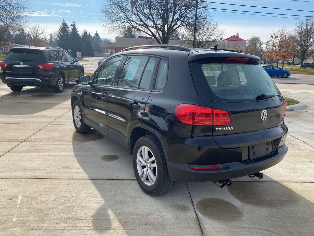 2017 Volkswagen Tiguan for sale at ORCHARD LAKE AUTO SALES INC in Farmington Hills, MI