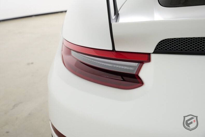 2018 Porsche 911 GT2 RS