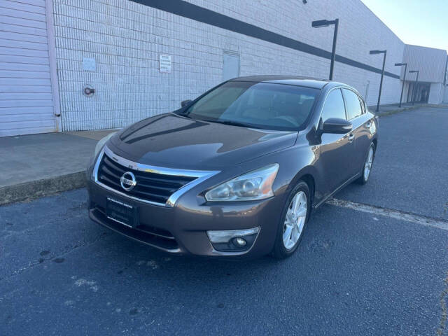 2014 Nissan Altima for sale at Georgia Auto Collection in Warner Robins, GA