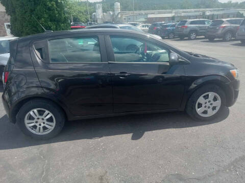 2014 Chevrolet Sonic LS Auto