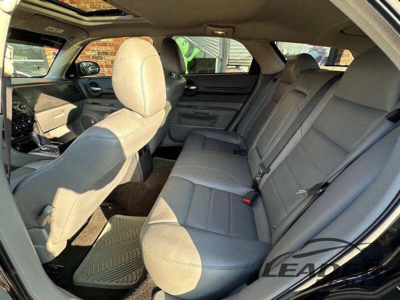 2005 Dodge Magnum RT