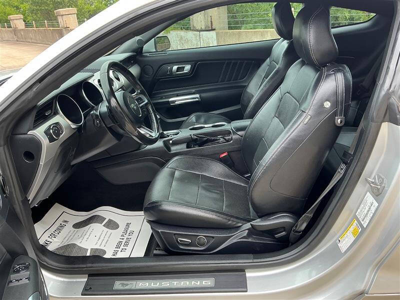 2019 Ford Mustang EcoBoost