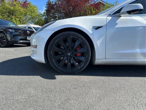 2020 Tesla Model 3 Performance