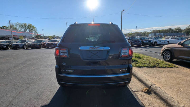 2015 GMC Acadia SLE-2