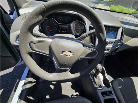 2018 Chevrolet Cruze LS Auto