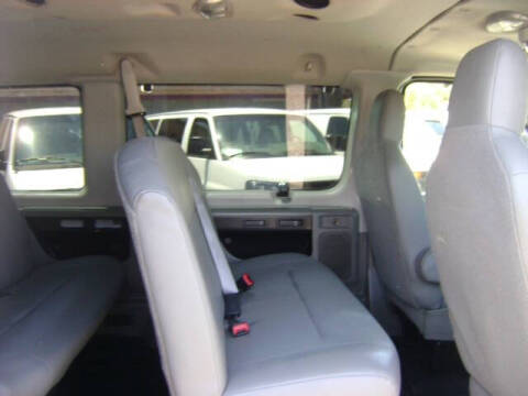 2013 Ford E-Series E-350 SD XL