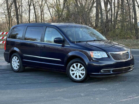 2013 Chrysler Town and Country Touring