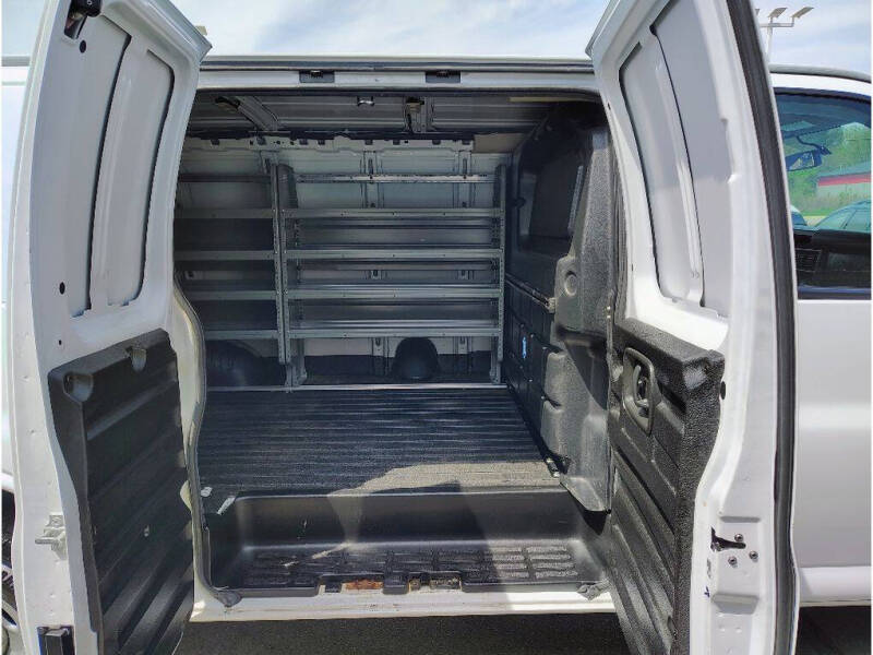 2020 Chevrolet Express 2500