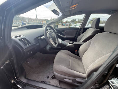 2014 Toyota Prius Two