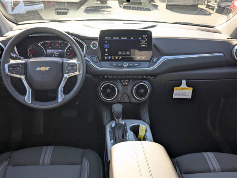 2026 Chevrolet Blazer LT