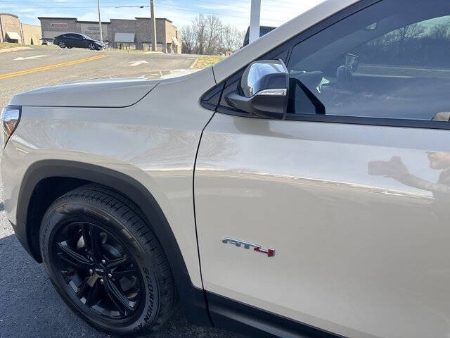 2022 GMC Terrain AT4