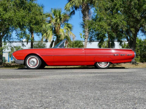 1962 Ford Thunderbird