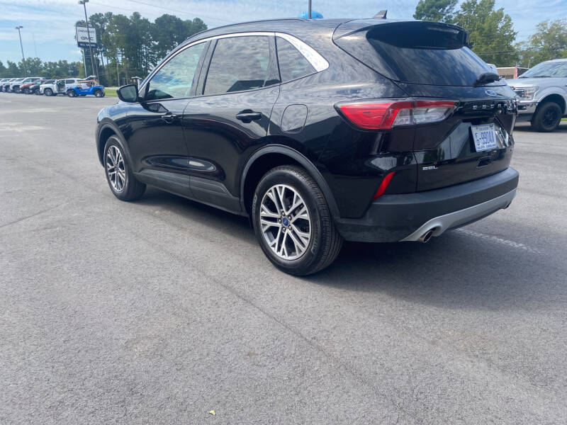 2021 Ford Escape SEL
