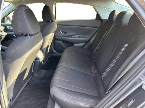 2022 Hyundai Elantra