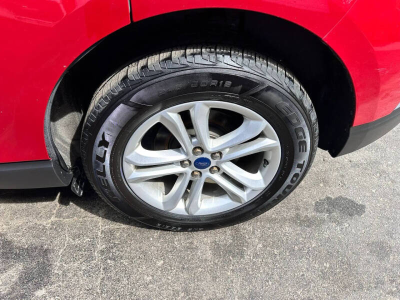 2020 Ford Edge