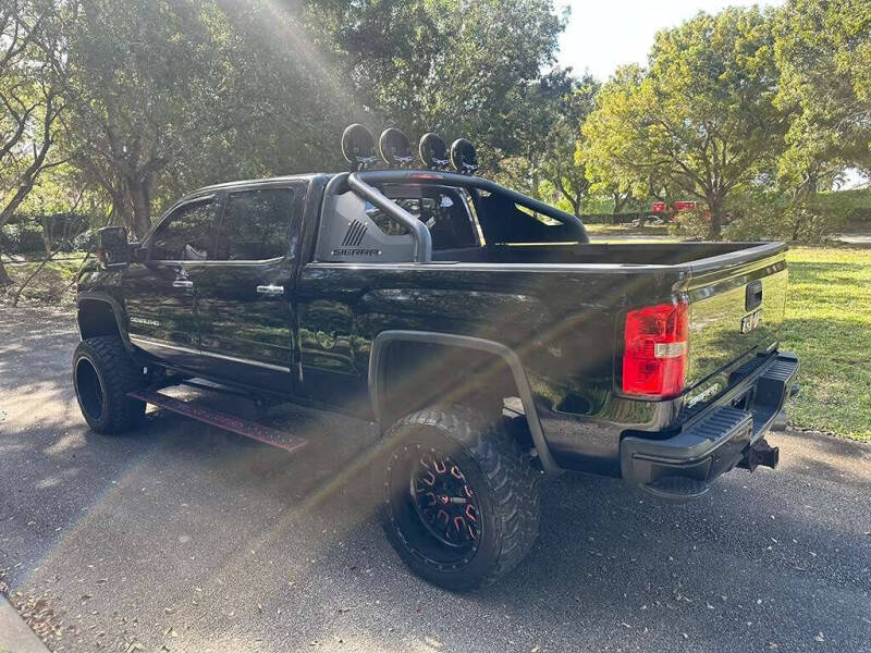 2017 GMC Sierra 2500HD Denali