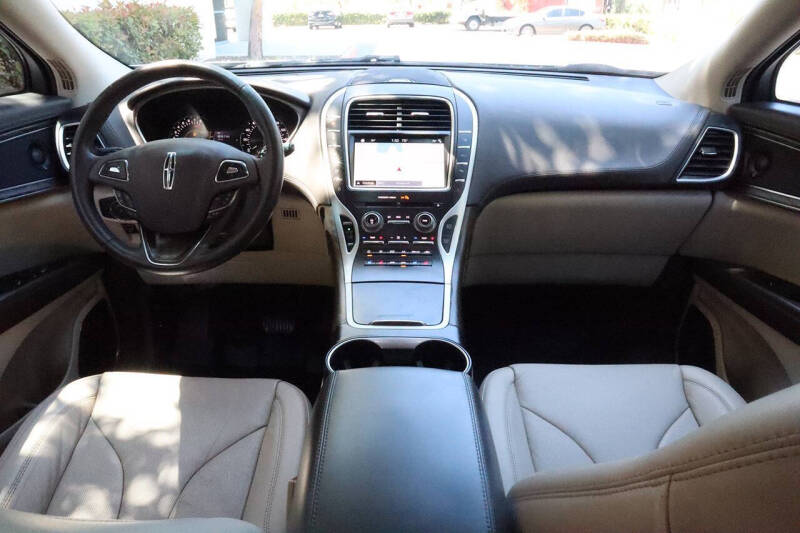 2017 Lincoln MKX Reserve