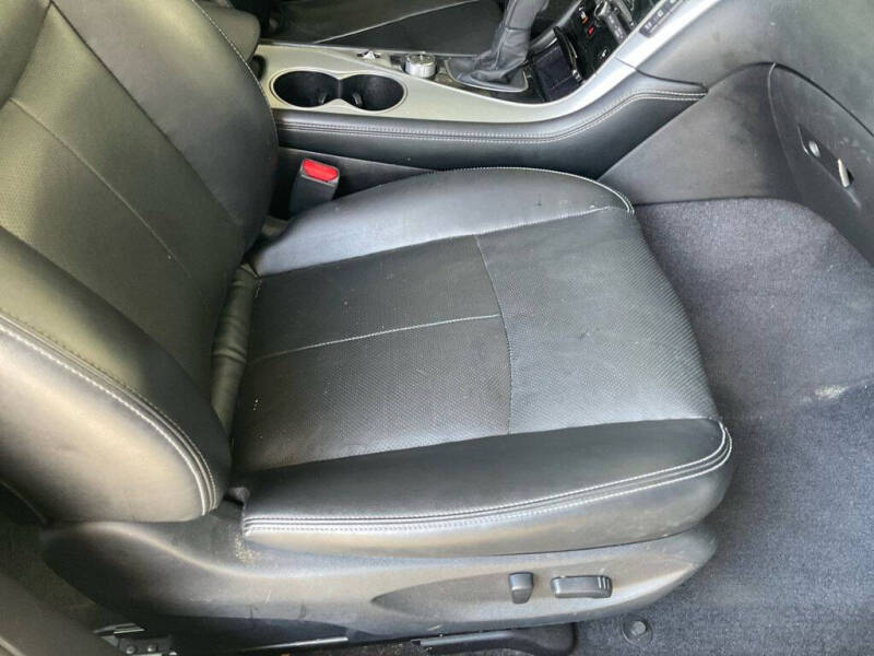 2022 Infiniti Q50 Luxe