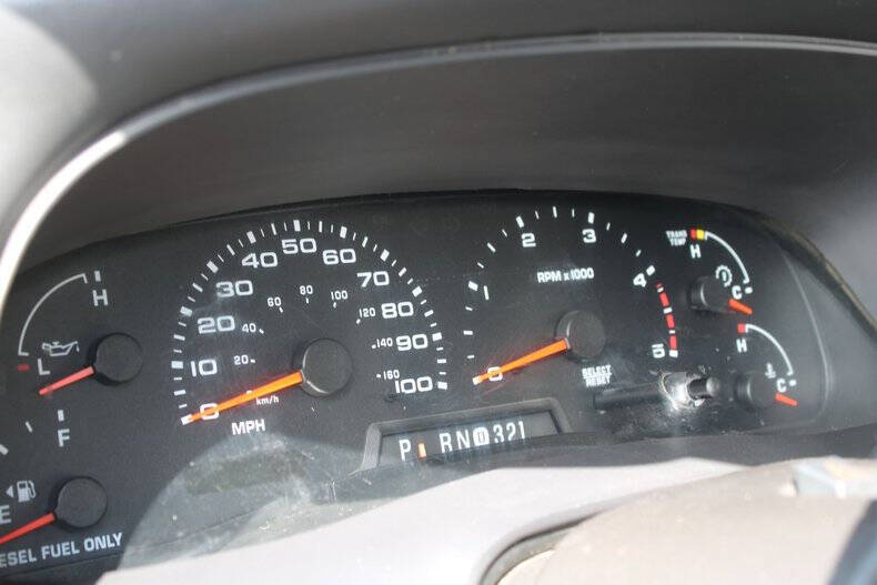 2005 Ford Excursion Eddie Bauer