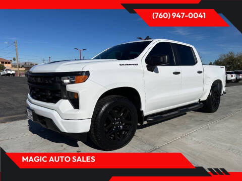 2022 Chevrolet Silverado 1500 Custom