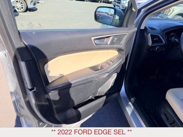 2022 Ford Edge SEL