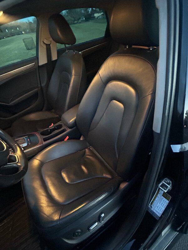 2016 Audi A4 2.0T quattro Premium