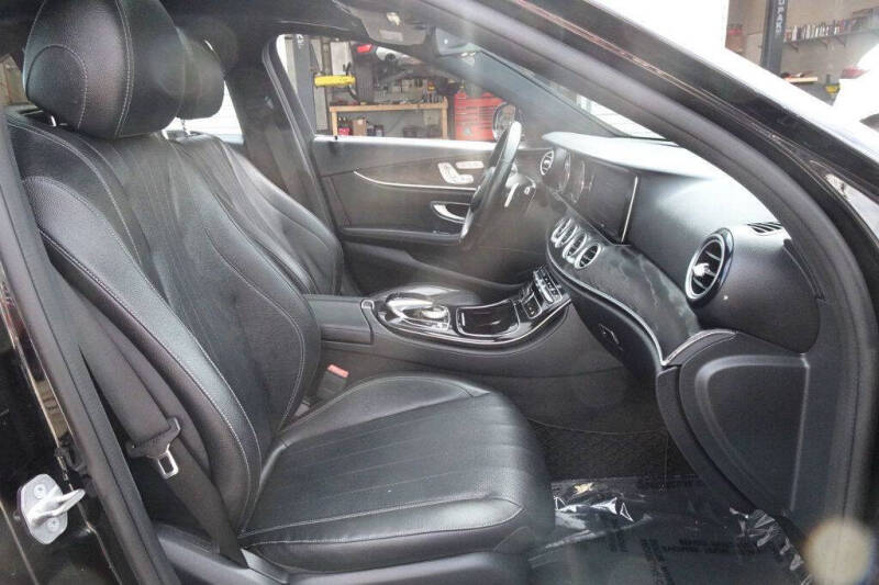 2017 Mercedes-Benz E-Class E 300 4MATIC