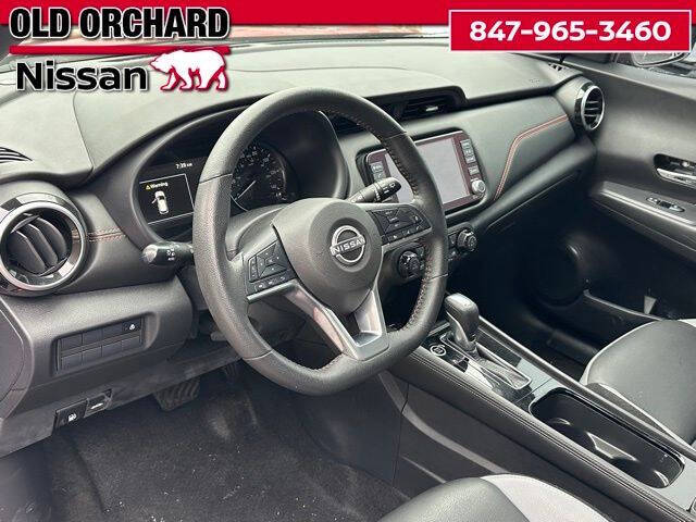 2023 Nissan Kicks SR