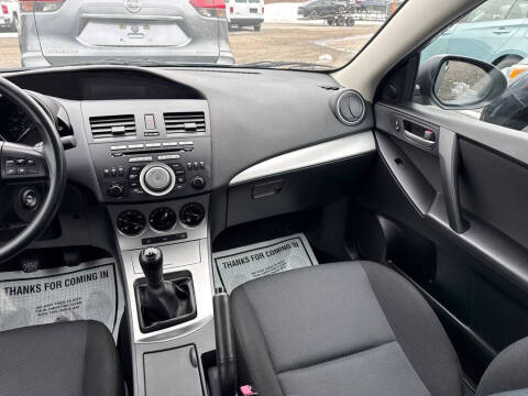 2011 Mazda MAZDA3 i Touring