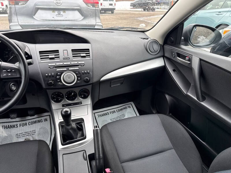 2011 Mazda MAZDA3 i Touring