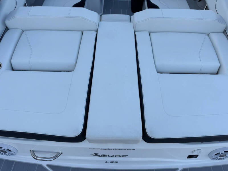 2025 Regal LS2 SURF